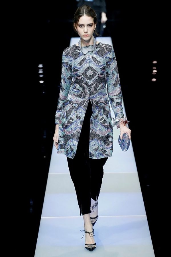 Giorgio Armani Fall 2015: Women Wearing Pants – Fashion Gone Rogue