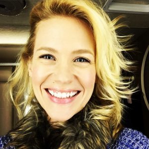 'Mad Men' Star January Jones Dyes Her Hair Pink 'Mad Men' Star January Jones Dyes Her Hair Pink