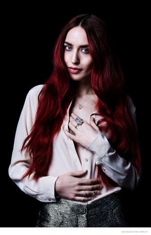 Lizzy Jagger Fronts ManiaMania Fine Jewelry Campaign
