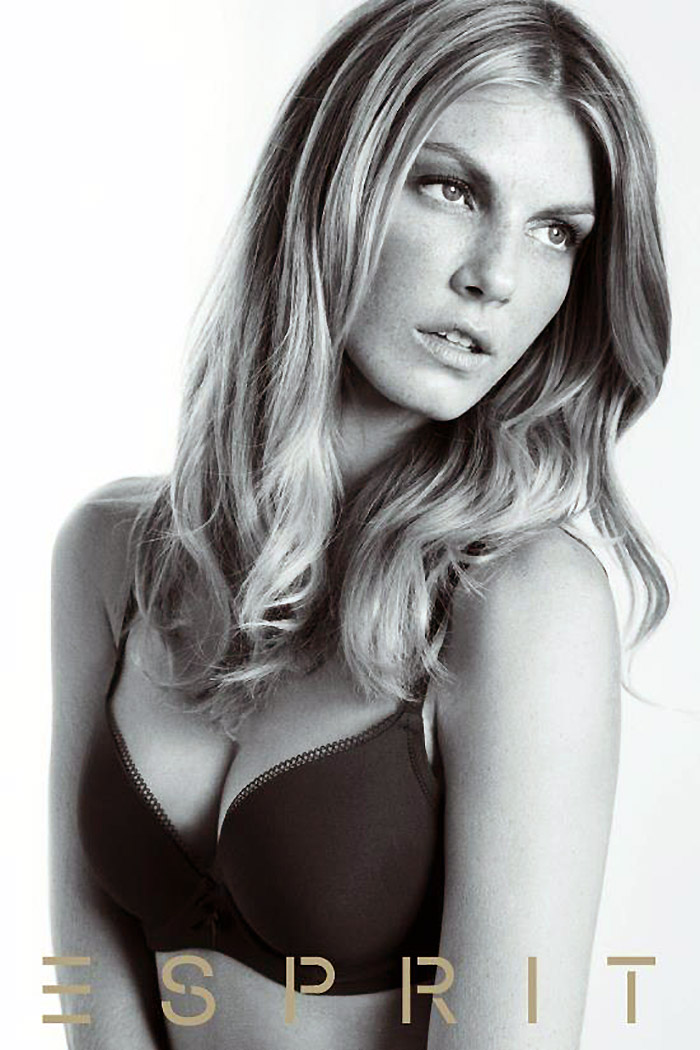 American model Angela Lindvall has freckles. Photo: Esprit 