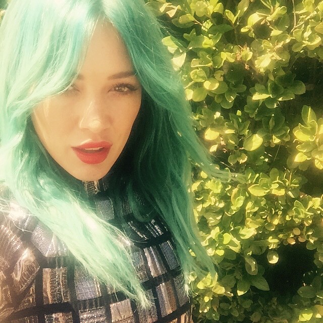 BEFORE: Hilary Duff with blue hair in March. Photo via Instagram. 