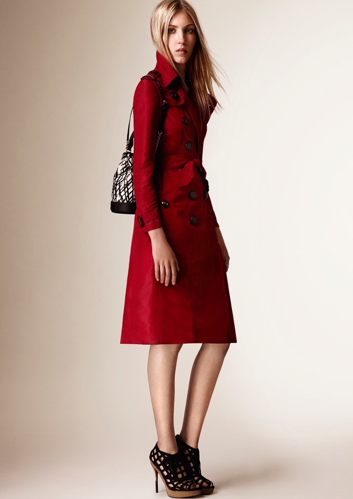 A look from Burberry's resort 2016 collection