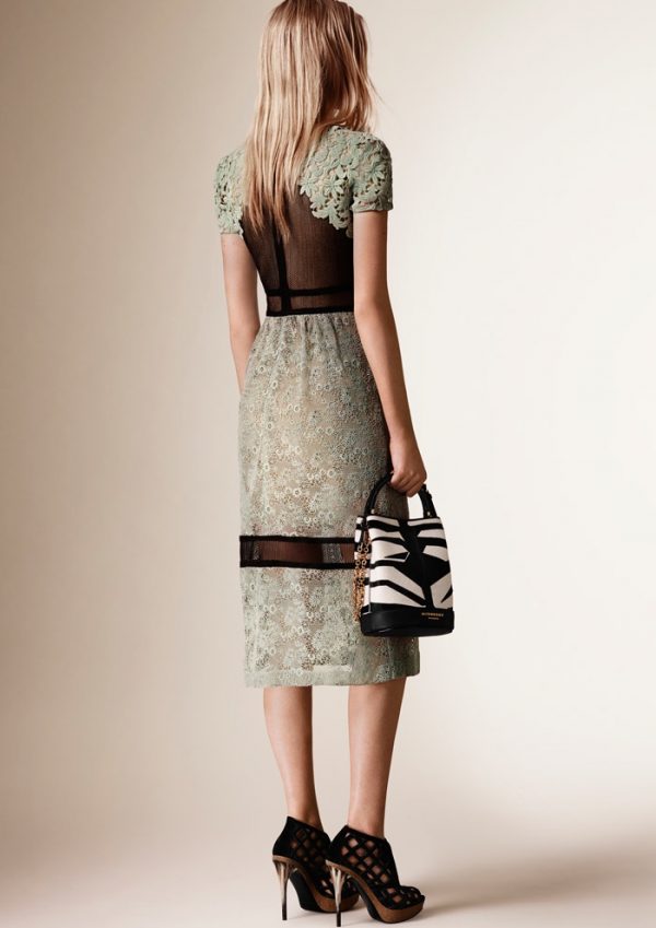 Burberry Goes Structured & Sheer for Resort 2016 Collection – Fashion ...