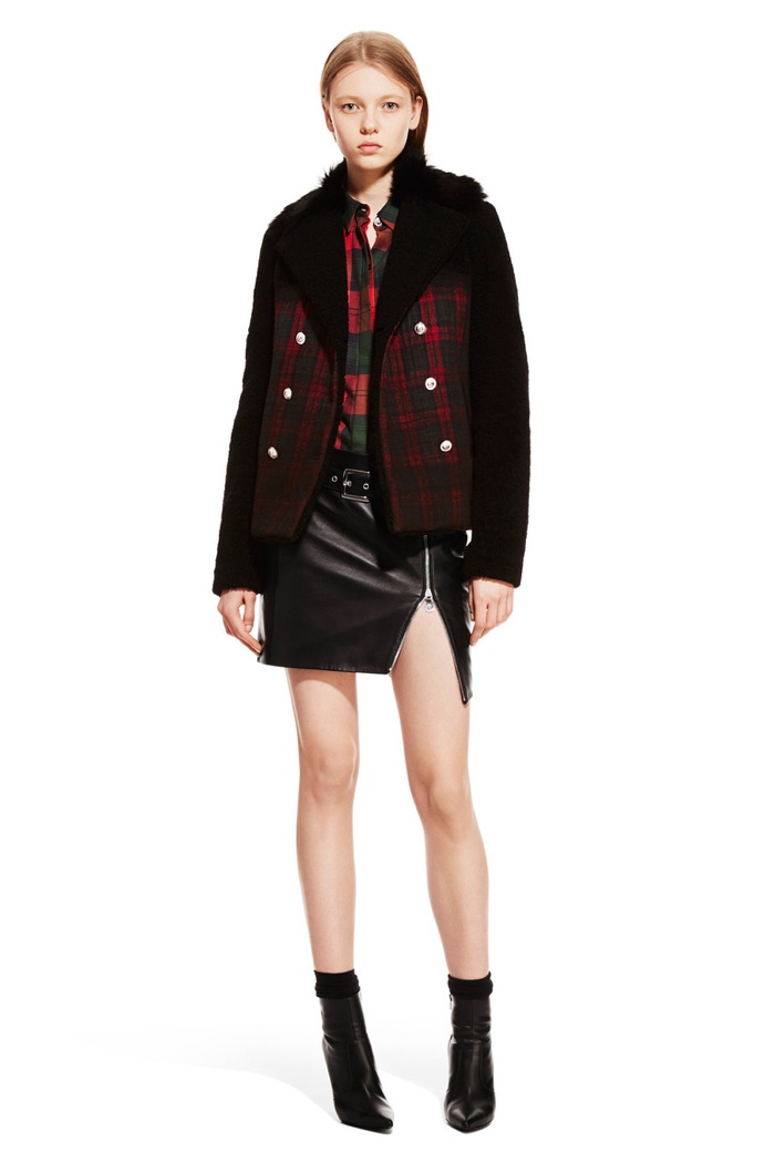 See Anthony Vaccarello’s First Versus Versace Collection