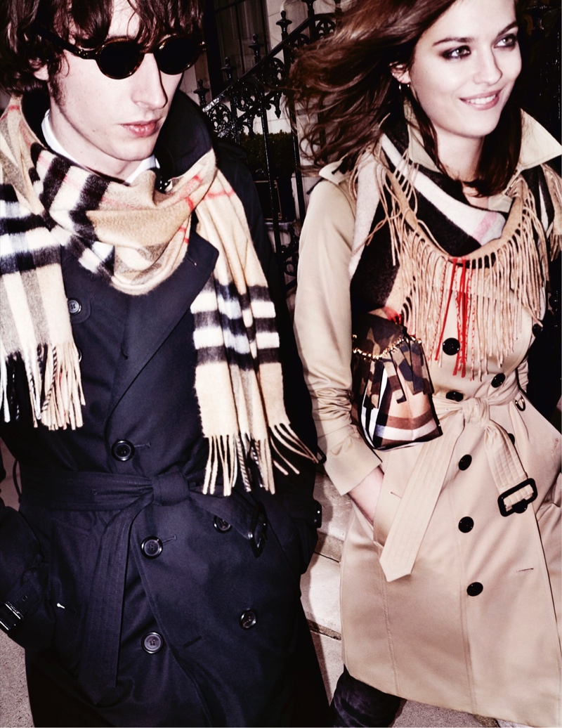 Burberry fall-winter 2015 campaign photographed by Mario Testino in London