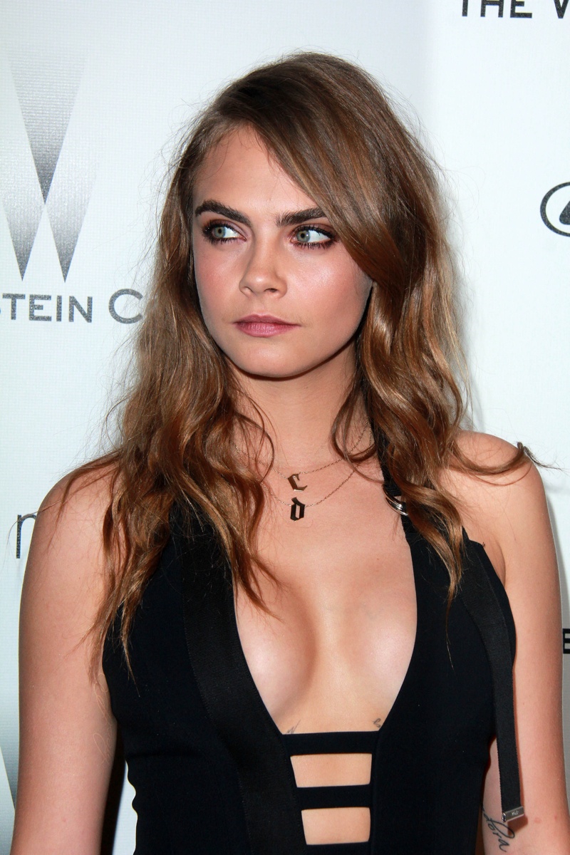 Cara Delevingne went from blonde to bronde at the beginning of 2015. Photo: Helga Esteb / Shutterstock.com