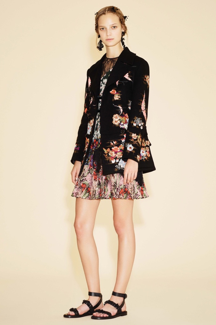 Valentino Resort 2016: The Eye Has to Travel | Fashion Gone Rogue