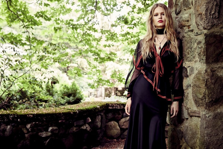 Anna Ewers Looks Ready for Fall in August Cover Story of Vogue China