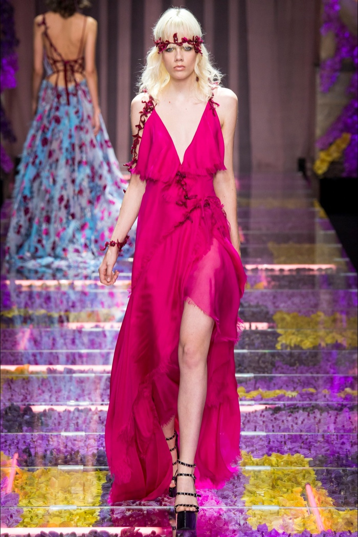 Atelier Versace Fall 2015: Fairy Couture