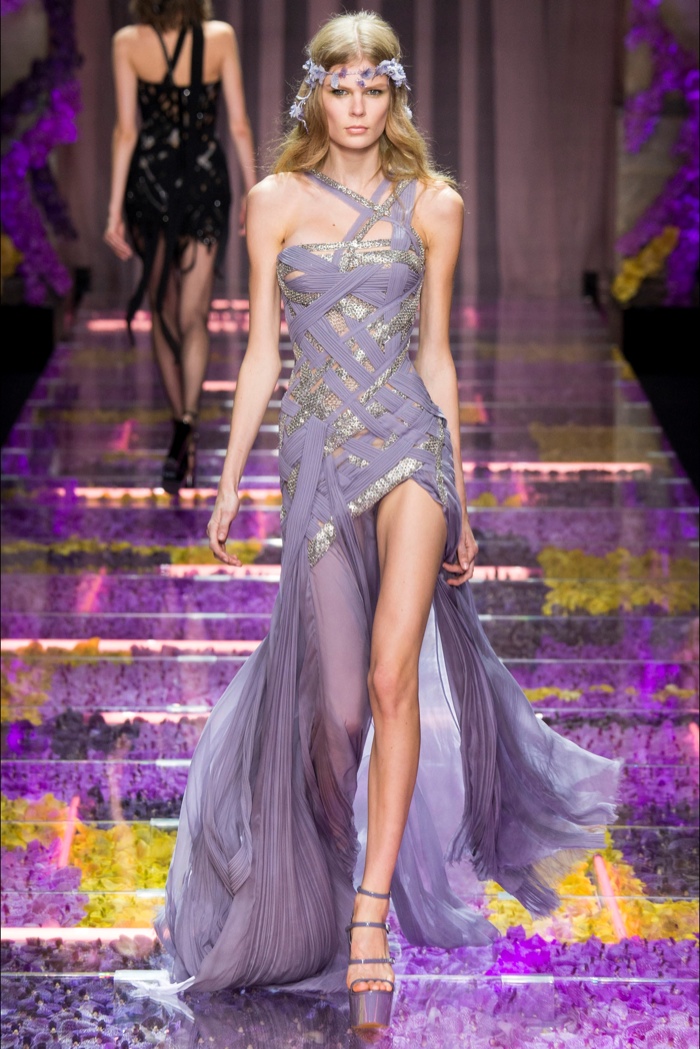 Atelier Versace Fall 2015: Fairy Couture