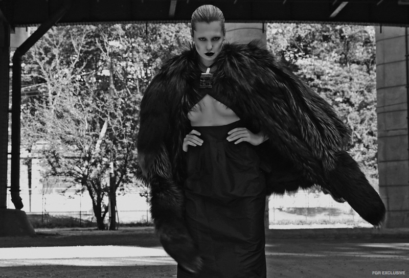 Cushnie et Ochs Dress, Georgine Fur Coat, Pluma Italia Necklace