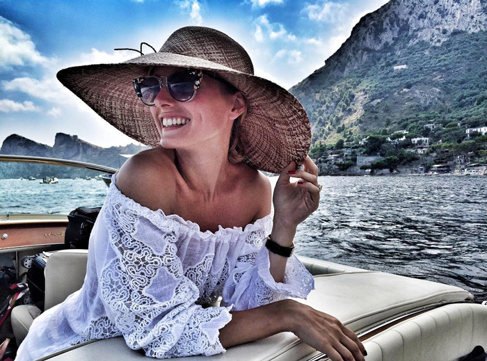Olivia Palermo shows off the perfect white lace summer dress. Photo: Instagram/oliviapalermo.