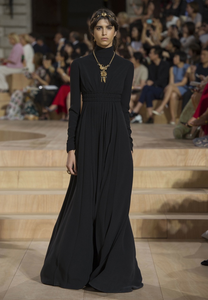 Valentino Fall 2015 Haute Couture | Fashion Gone Rogue