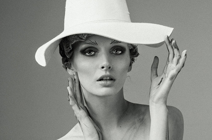 Exclusive: Eva Straudinger by Björn Jonas in 'Summertime Sadness' Exclusive: Eva Straudinger by Björn Jonas in 'Summertime Sadness'