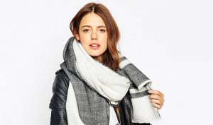 Bundle Up in These Oversized Scarves for Fall Bundle Up in These Oversized Scarves for Fall