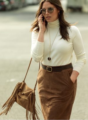 Candice Huffine Wears Chic Looks for Violeta by Mango Fall Catalogue Candice Huffine Wears Chic Looks for Violeta by Mango Fall Catalogue