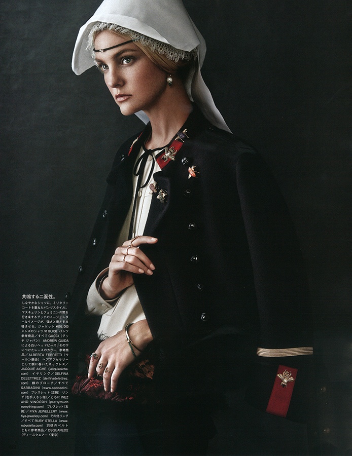 Caroline-Trentini-Vogue-Japan-October-2015-Cover-Editorial02