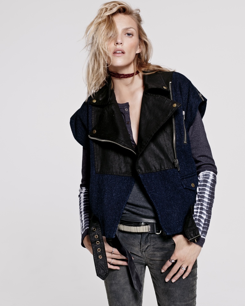 Anja gets rebellious in a leather jacket style