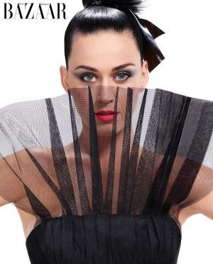 Katy Perry Goes High Fashion for the September 2015 Cover of Harper's Bazaar Katy Perry Harpers Bazaar September 2015 Cover Photoshoot03