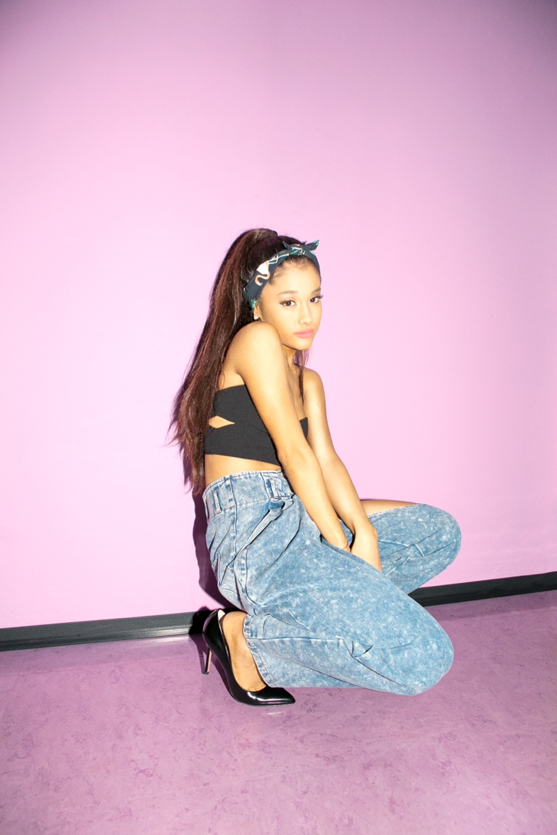 Ariana-Grande-V-Magazine-Fall-2015-Photoshoot03