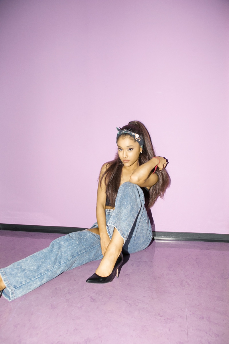 Ariana-Grande-V-Magazine-Fall-2015-Photoshoot04