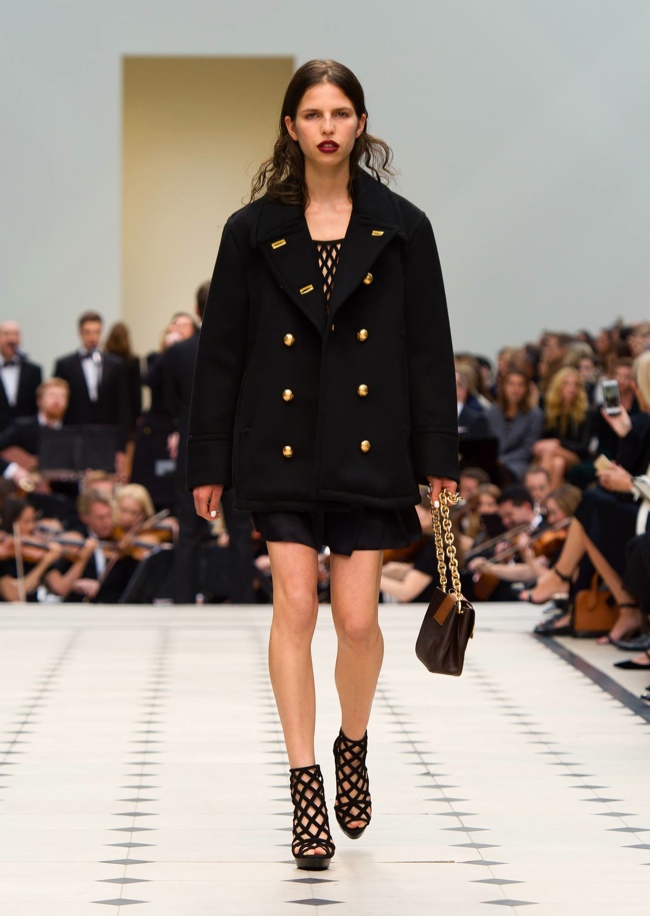 Burberry Spring 2016 | London Fashion Week