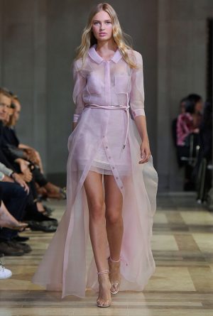 Carolina Herrera Spring 2016 | New York Fashion Week Carolina Herrera Spring 2016 | New York Fashion Week