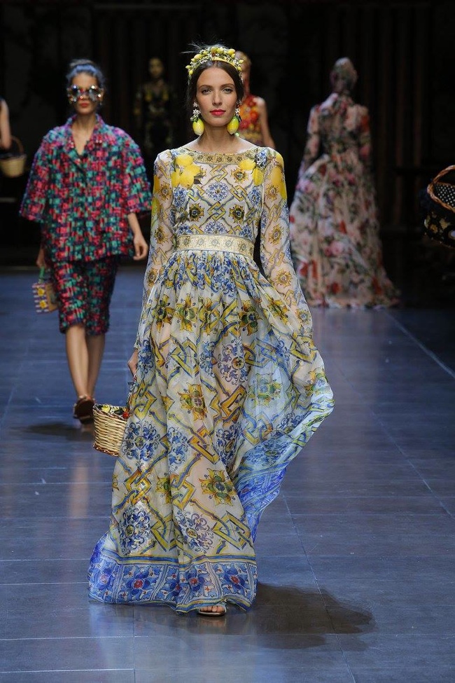 Dolce & Gabbana Spring 2016 | Milan Fashion Week