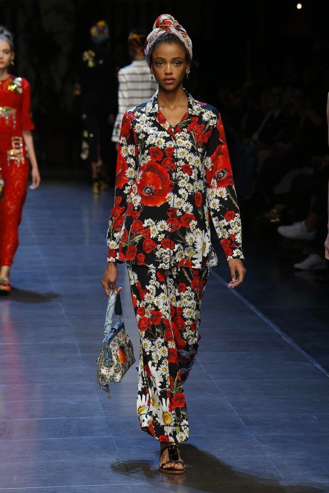 A look from Dolce & Gabbana's spring 2016 collection