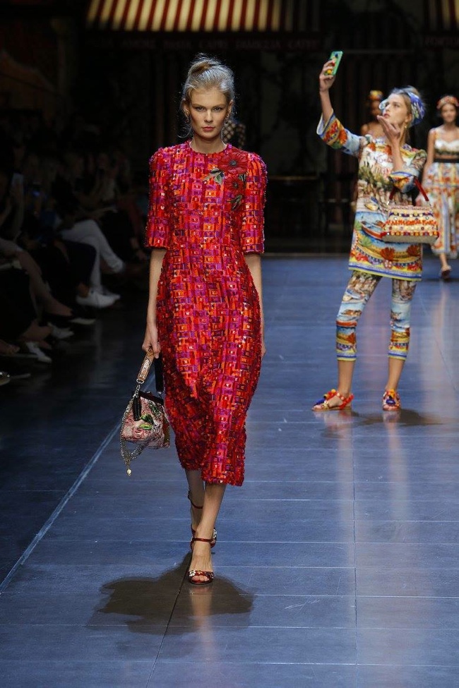 A look from Dolce & Gabbana's spring-summer 2016 collection