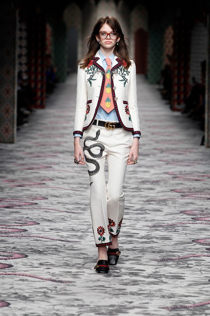 A look from Gucci's spring 2016 collection
