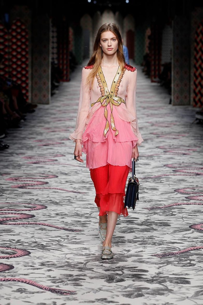 A look from Gucci's spring 2016 collection