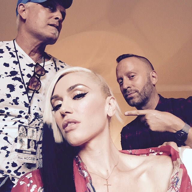 Gwen Stefani shows off new dip-dyed hairstyle