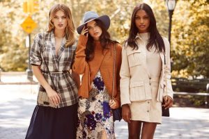 Sara Sampaio, Jasmine Tookes & Bregje Heinen Model REVOLVE’s Fall Essentials Sara Sampaio, Jasmine Tookes & Bregje Heinen Model REVOLVE’s Fall Essentials