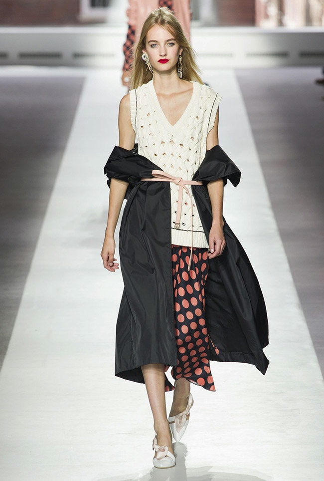Topshop Unique Spring 2016 | London Fashion Week