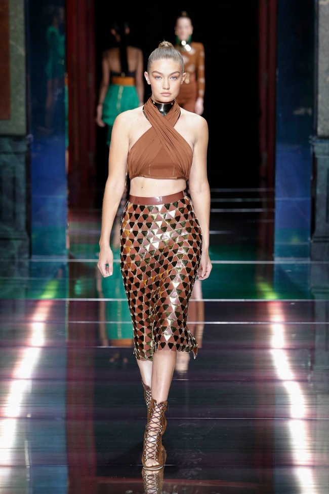 A look from Balmain's spring-summer 2016 collection