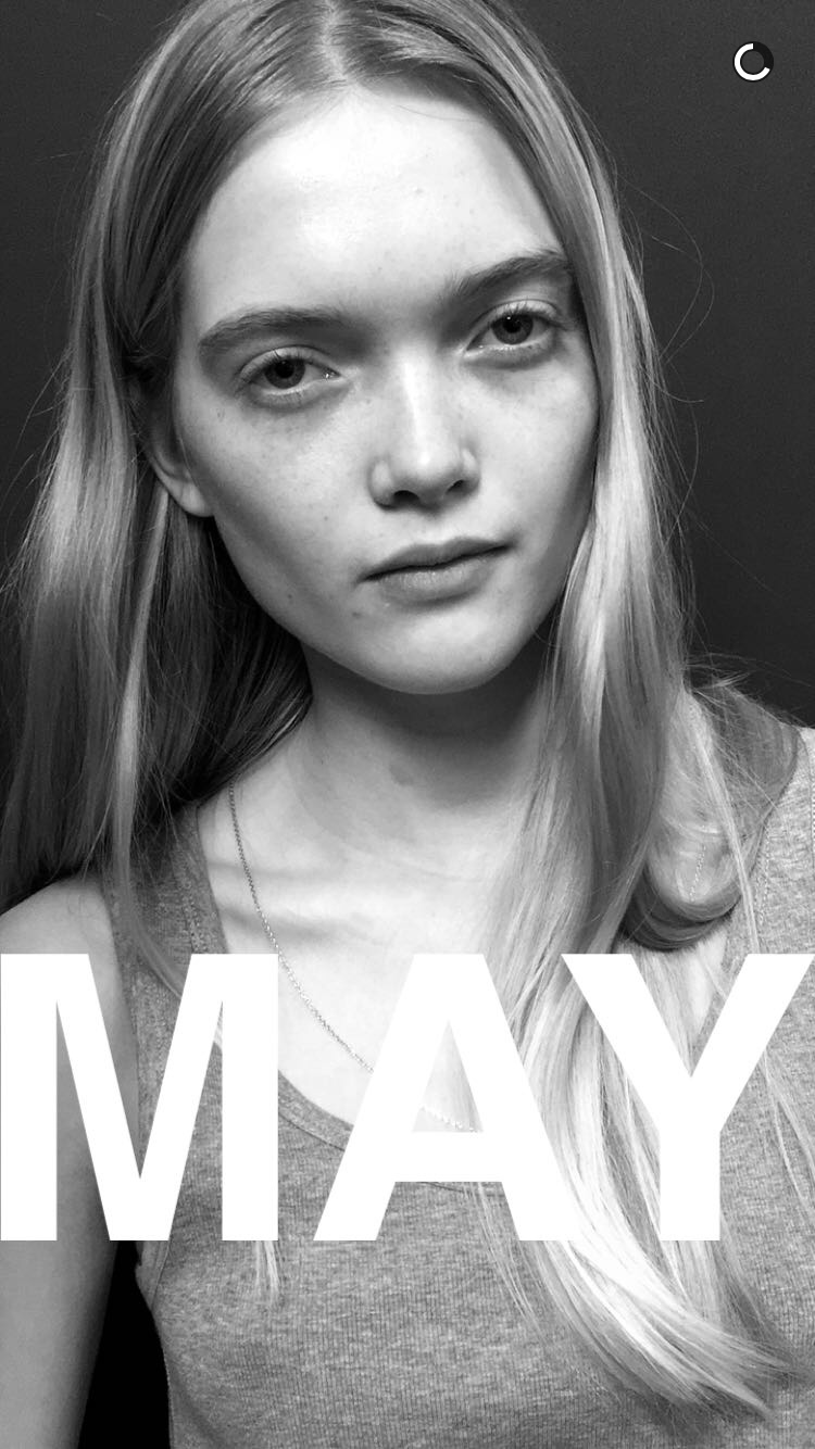 Burberry-Snapchat-Campaign-Pictures10