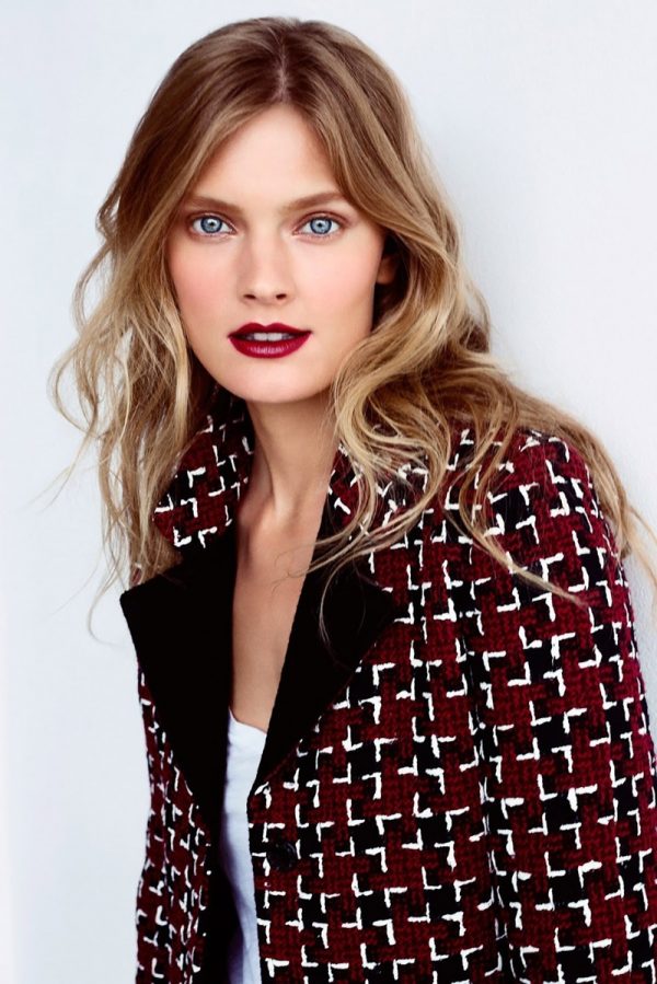 Constance Jablonski Wears Fall Lipstick Shades for ELLE Spain – Fashion ...