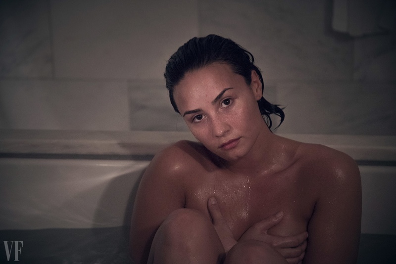 Demi-Lovato-Nude-Photoshoot-Vanity-Fair06