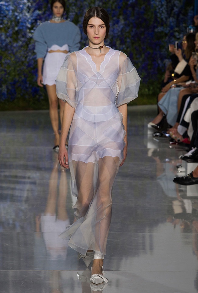 A look from Louis Vuitton's spring 2016 collection