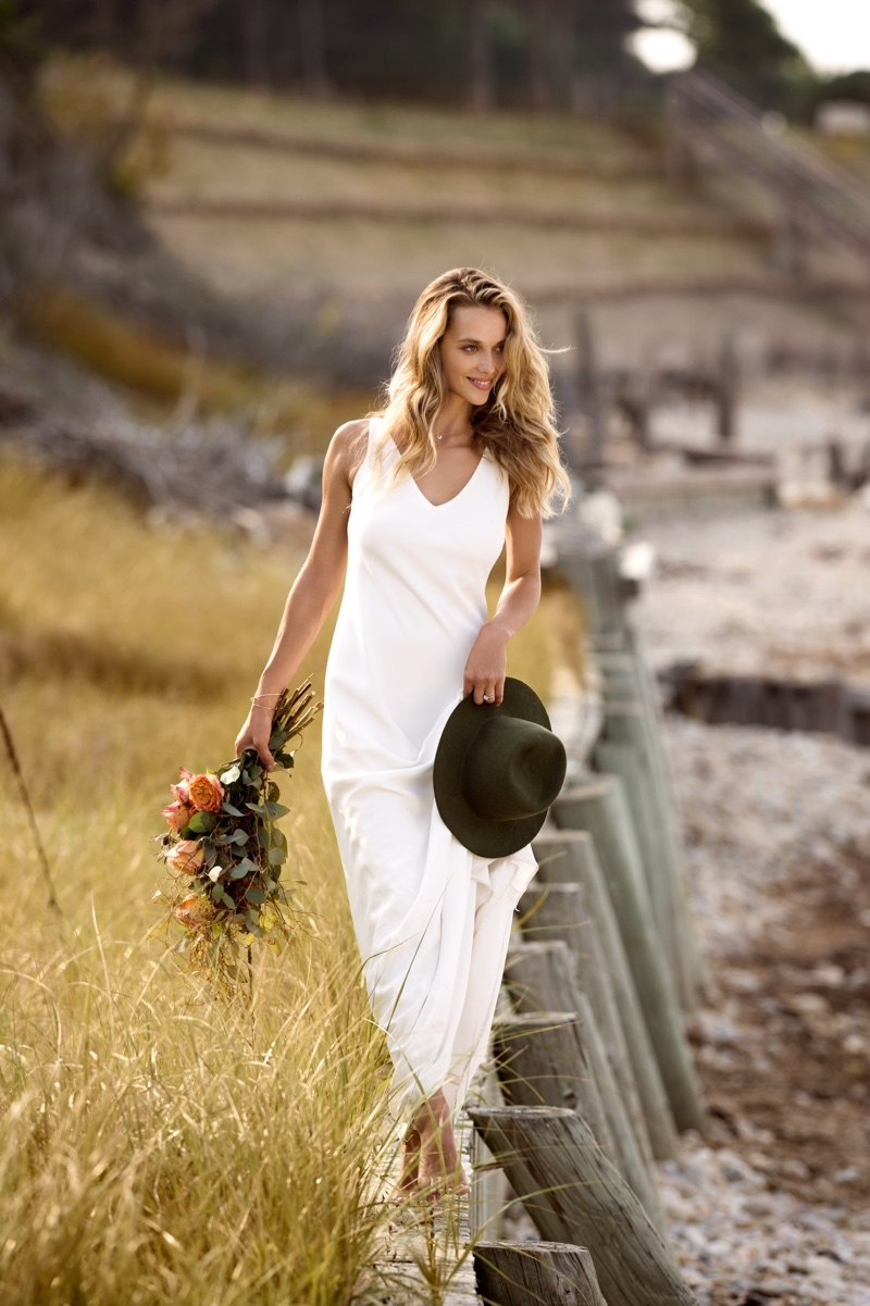 Hannah-Ferguson-Brides-Magazine-October-2015-Cover-Photoshoot06