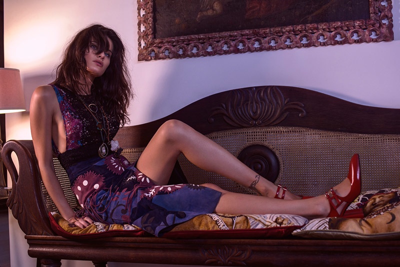 Isabeli Fontana Lounges in Style for Vogue Brazil by Mariano Vivanco
