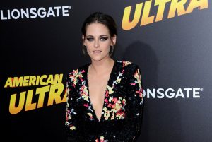 Kristen Stewart Goes Nearly Naked for the 'Towel Series' Kristen Stewart Goes Nearly Naked for the 'Towel Series'