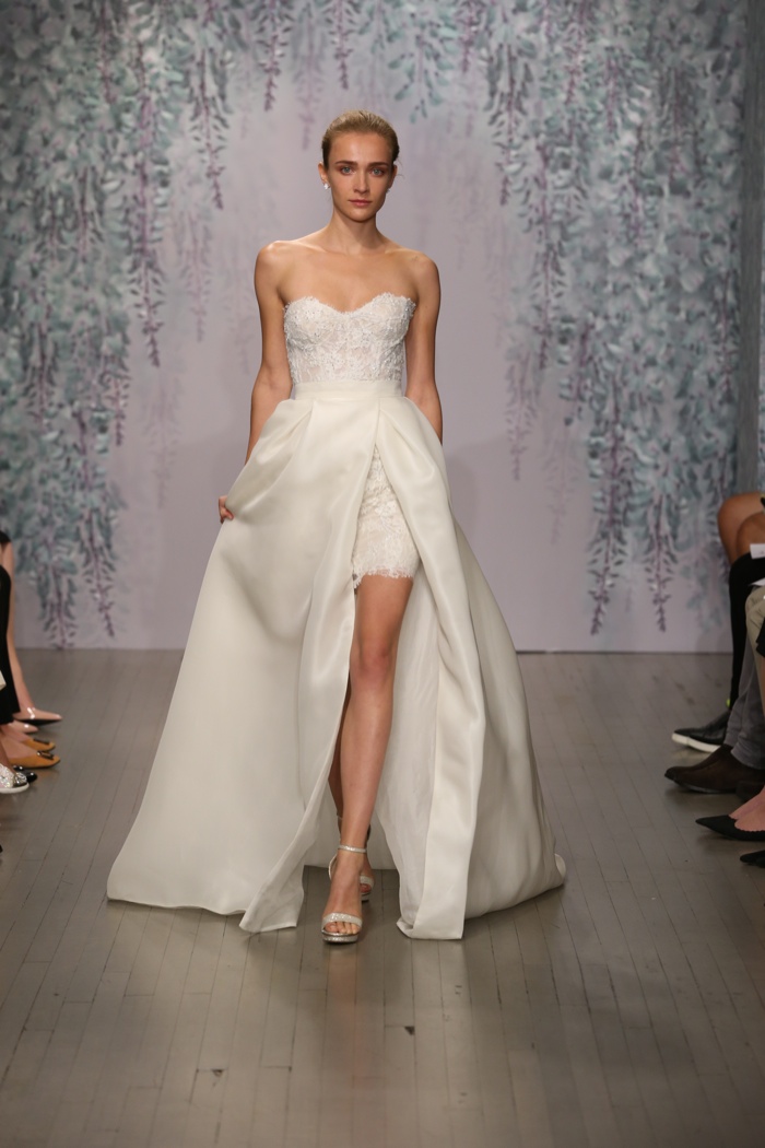 Monique Lhuillier 2016 Bridal Fall Wedding Dresses