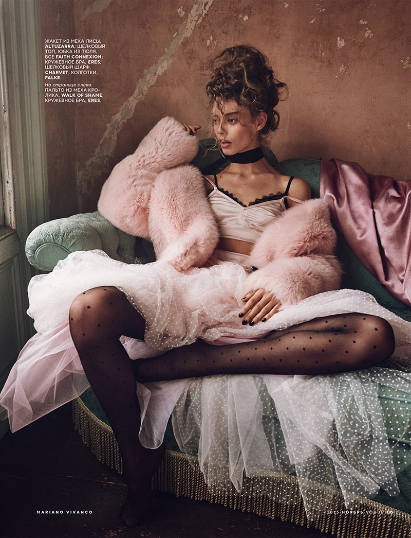 Ondria-Hardin-Vogue-Russia-November-2015-Cover-Editorial08