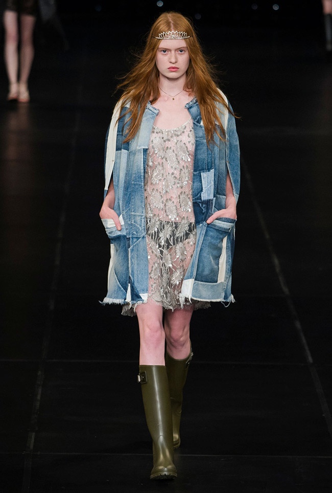 Saint Laurent Spring 2016 | Paris Fashion Week