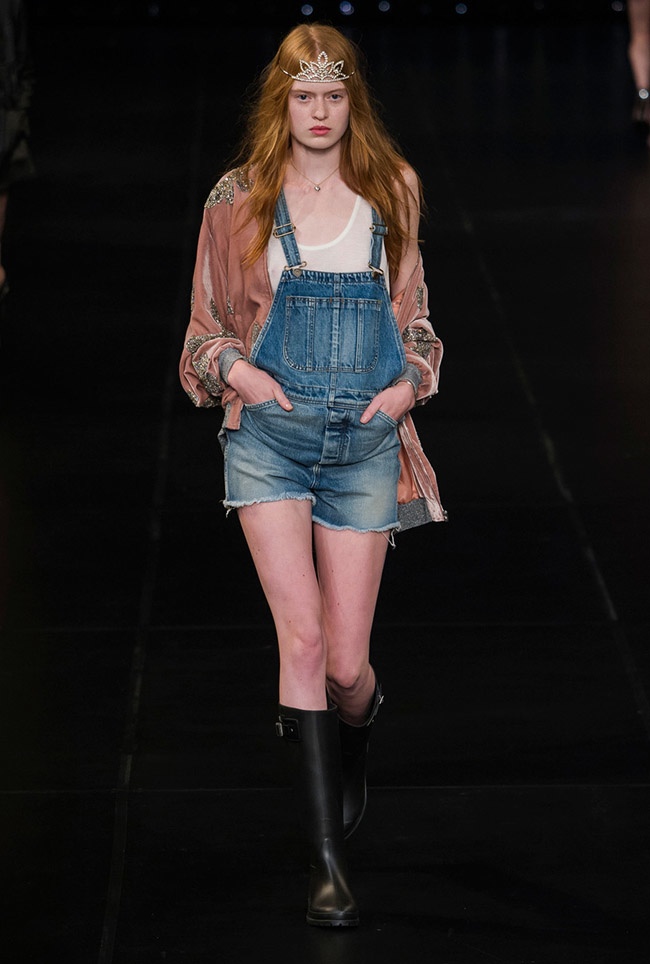 Saint Laurent Spring 2016 | Paris Fashion Week