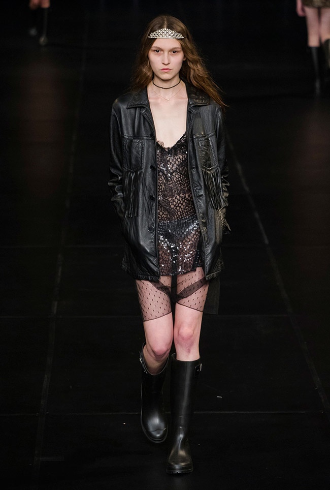 Saint Laurent Spring 2016 | Paris Fashion Week