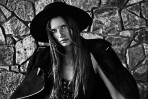 Cate Underwood Fronts Stradivarius’ Fall Campaign Cate Underwood Fronts Stradivarius’ Fall Campaign