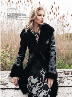 Britt Maren Wears Cozy Fall Style for ELLE Bulgaria Editorial Britt Maren Wears Cozy Fall Style for ELLE Bulgaria Editorial
